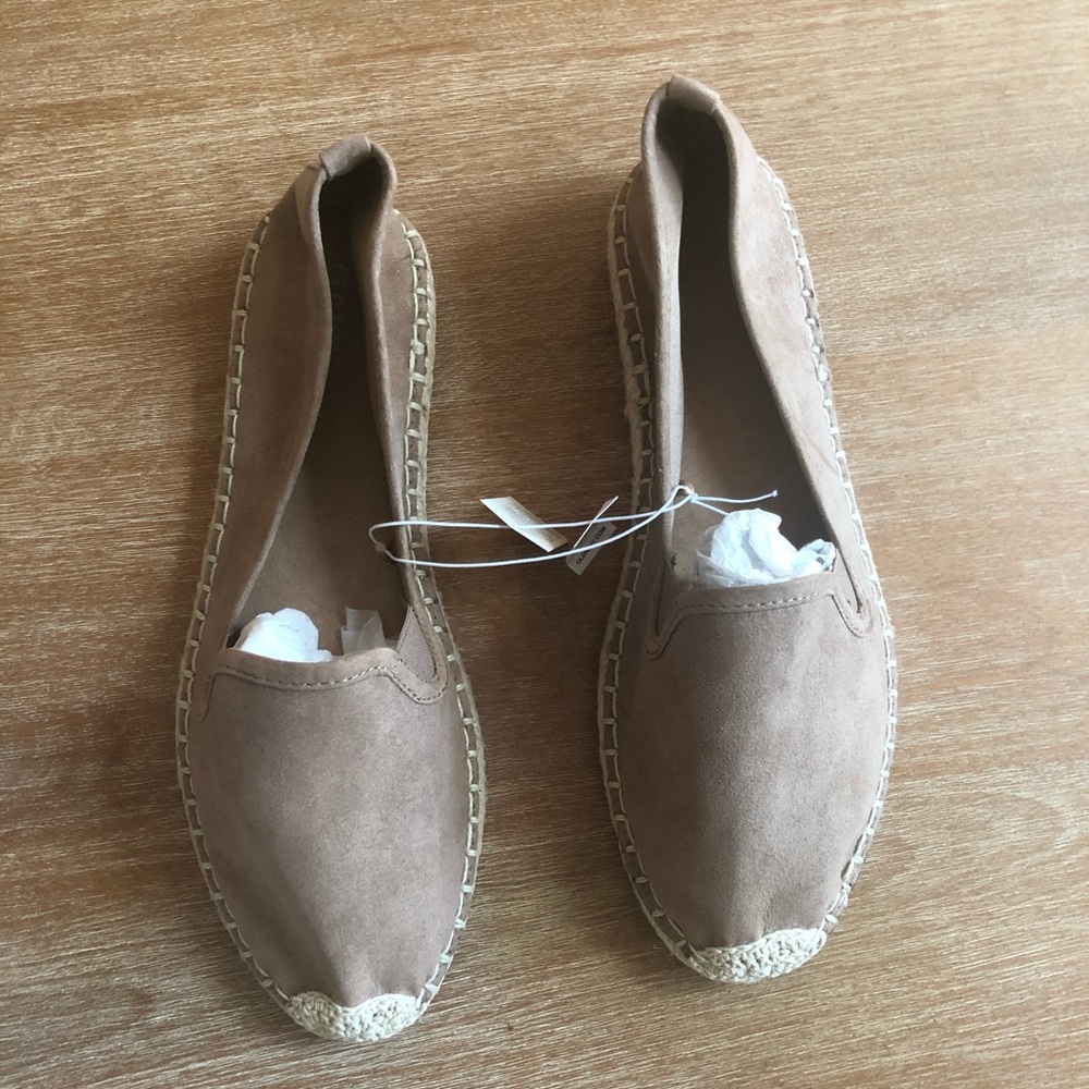 Old Navy beige espadrilles NWT sz 8